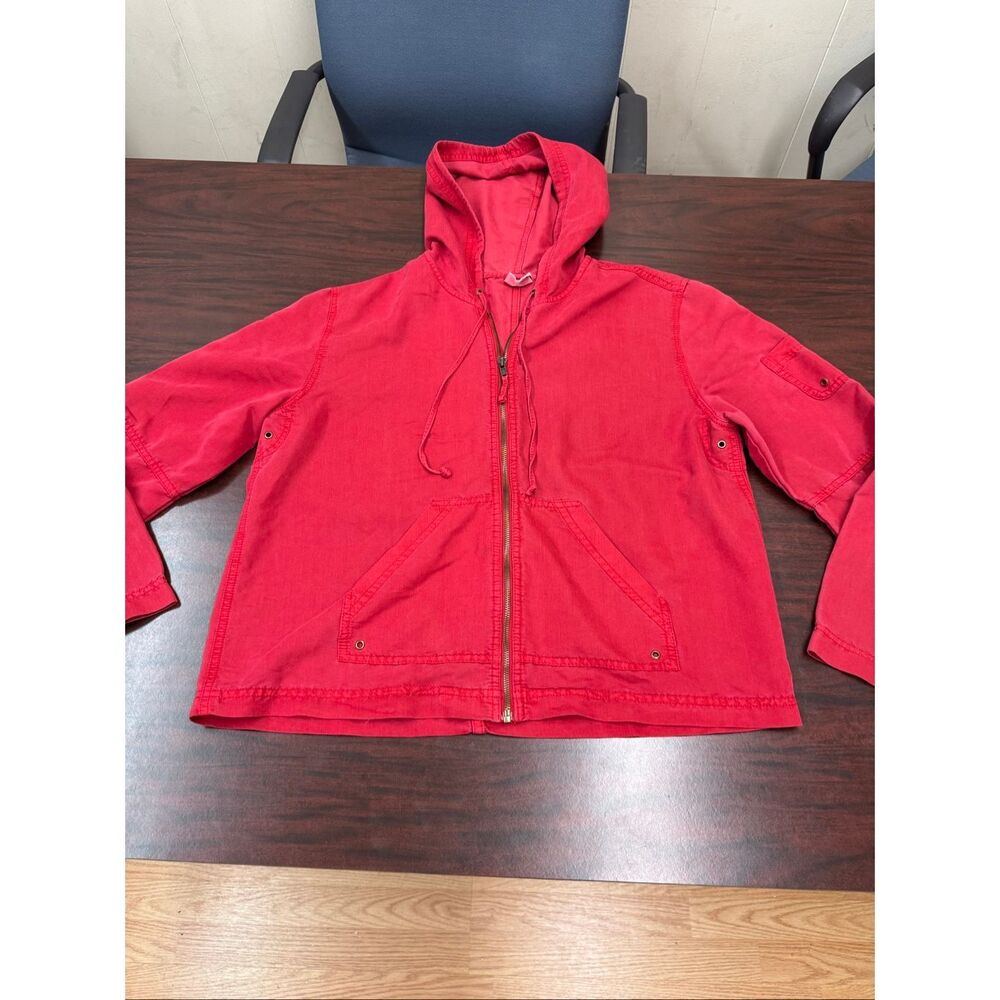 Kim Rogers Red Thin Hooded Jacket Size Large